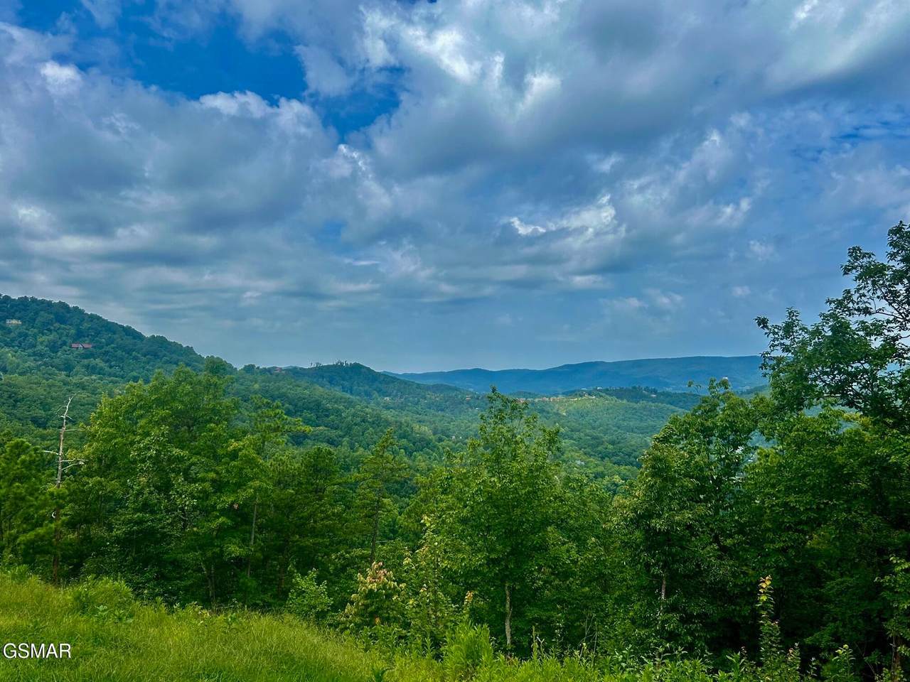 https://bt-photos.global.ssl.fastly.net/nashville/1280_boomver_1_RTC3265799-1.jpg