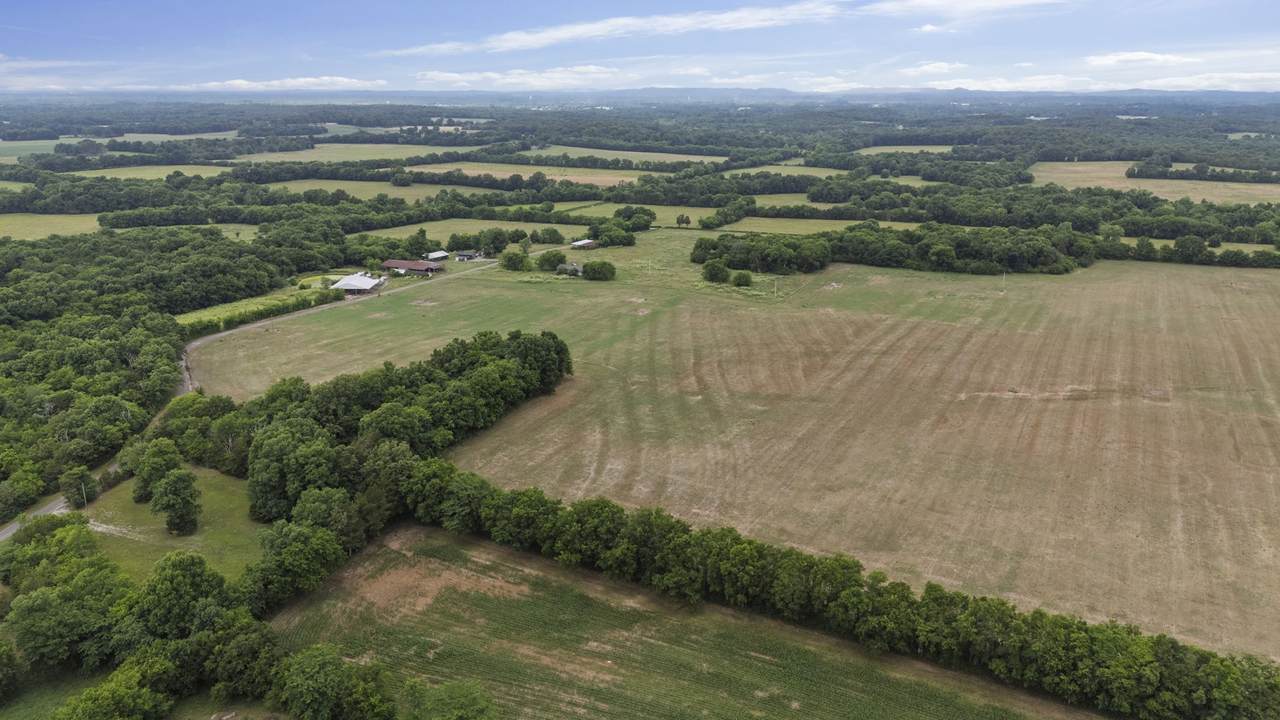 2784 Darnell Rd - Photo 1