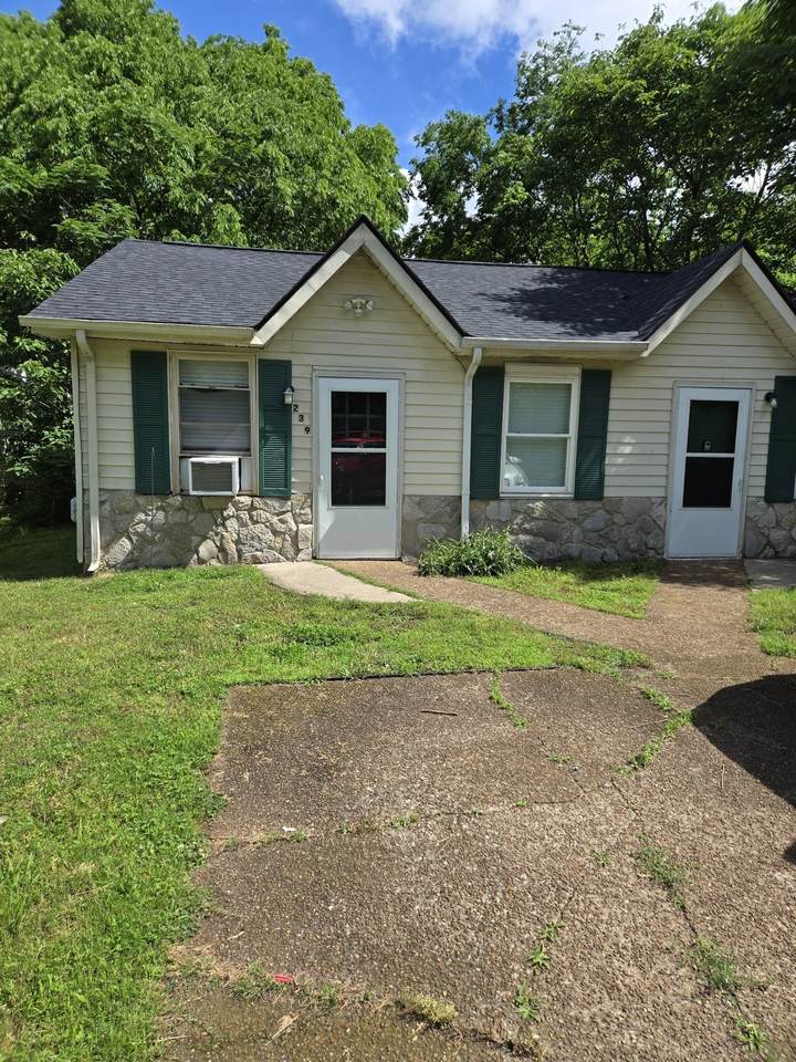 239 Elm St - Photo 1