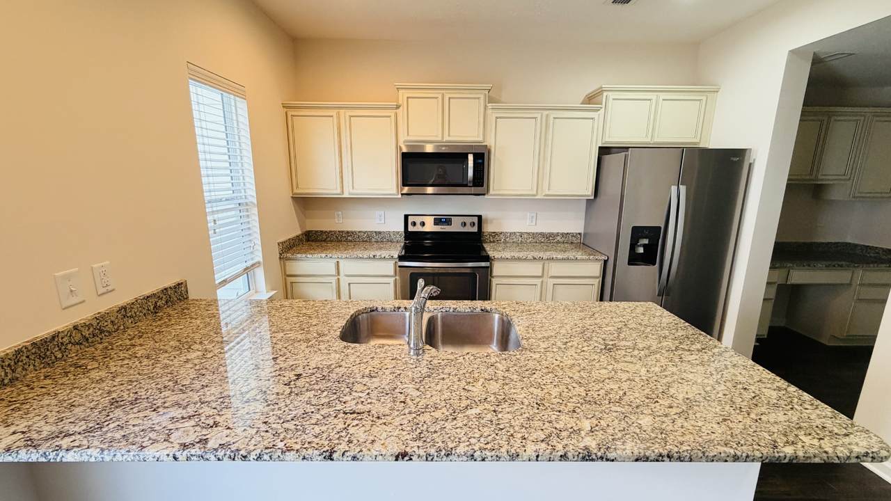 https://bt-photos.global.ssl.fastly.net/nashville/1280_boomver_1_RTC3269877-1.jpg