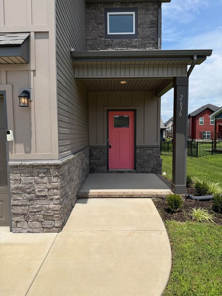 https://bt-photos.global.ssl.fastly.net/nashville/1280_boomver_1_RTC3270097-1.jpg