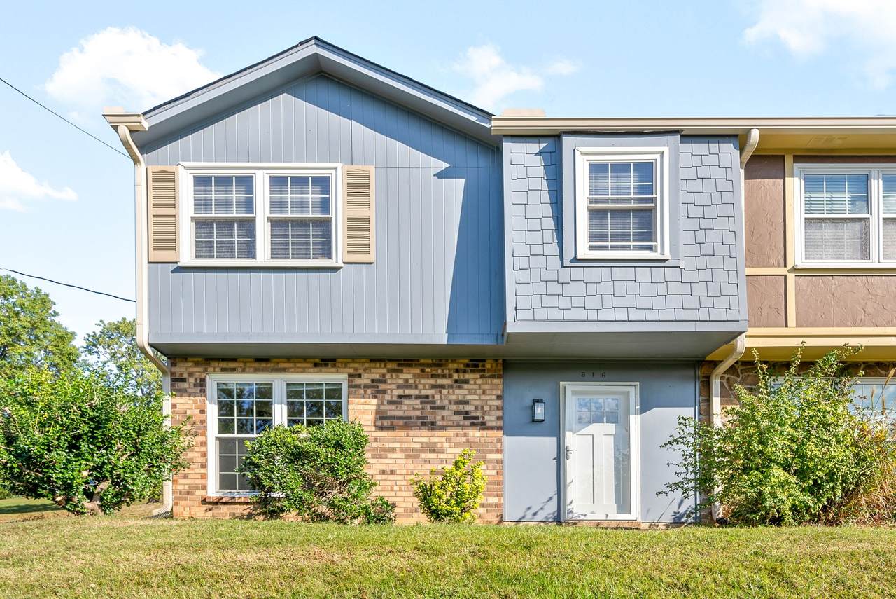 5600 Country Dr - Photo 1