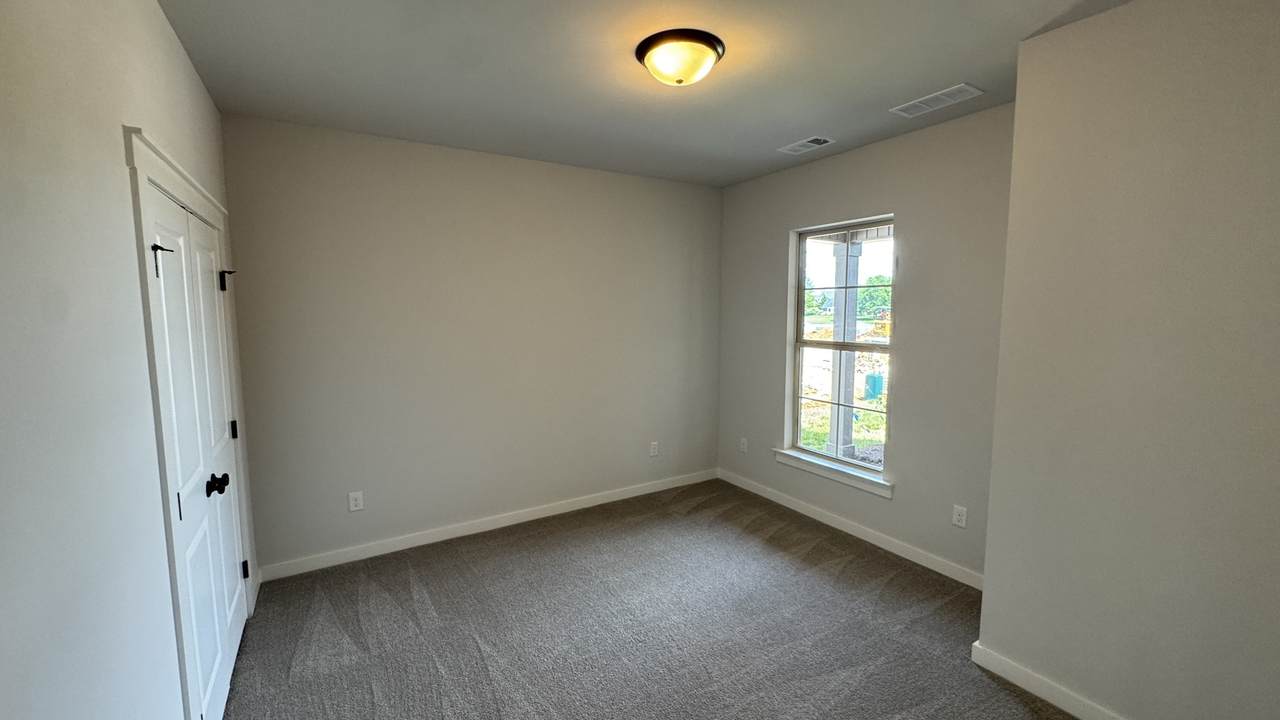 https://bt-photos.global.ssl.fastly.net/nashville/1280_boomver_1_RTC3272322-1.jpg
