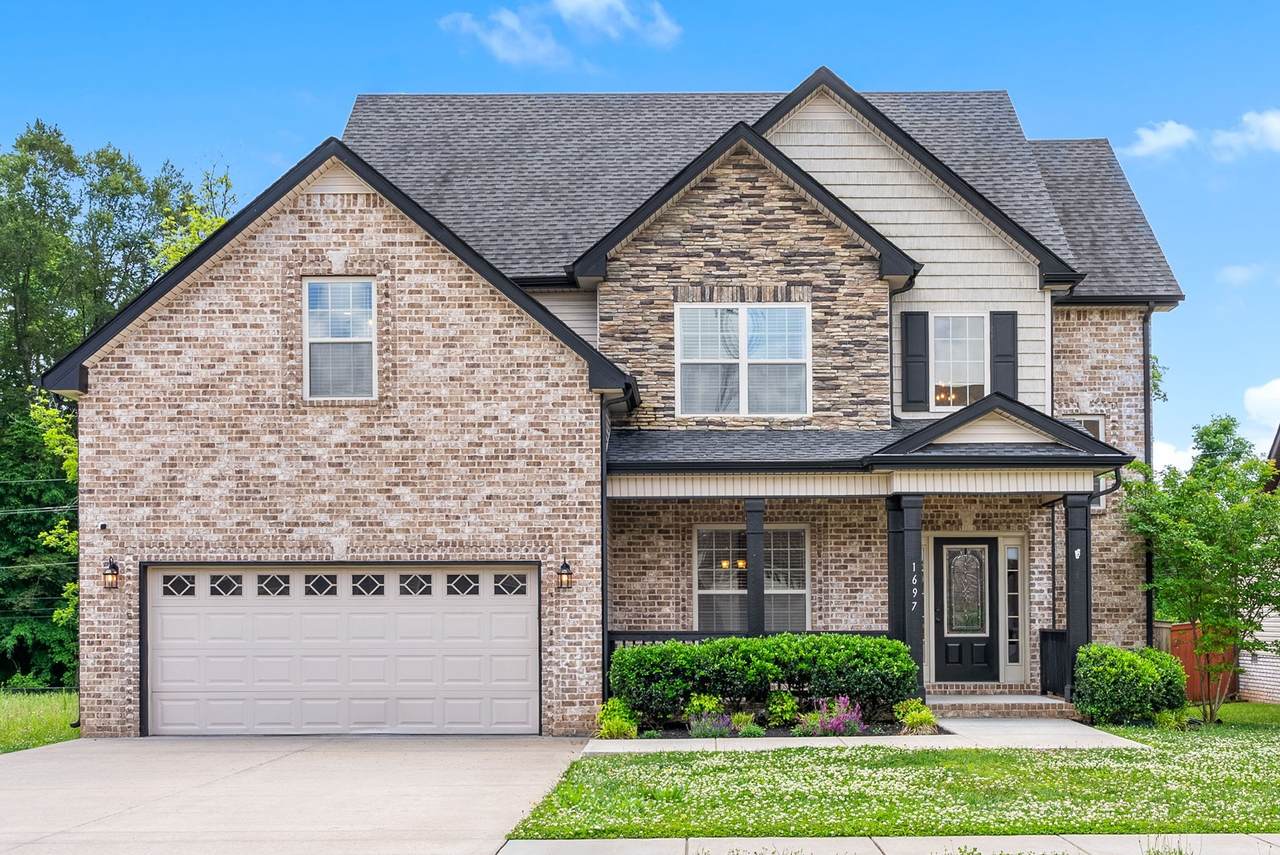 1697 Ellie Piper Cir - Photo 1