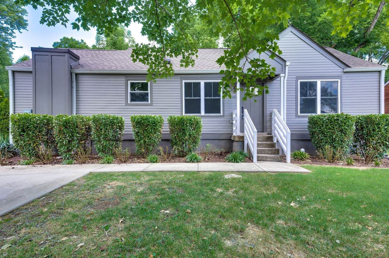 1421 Janie Ave - Photo 1