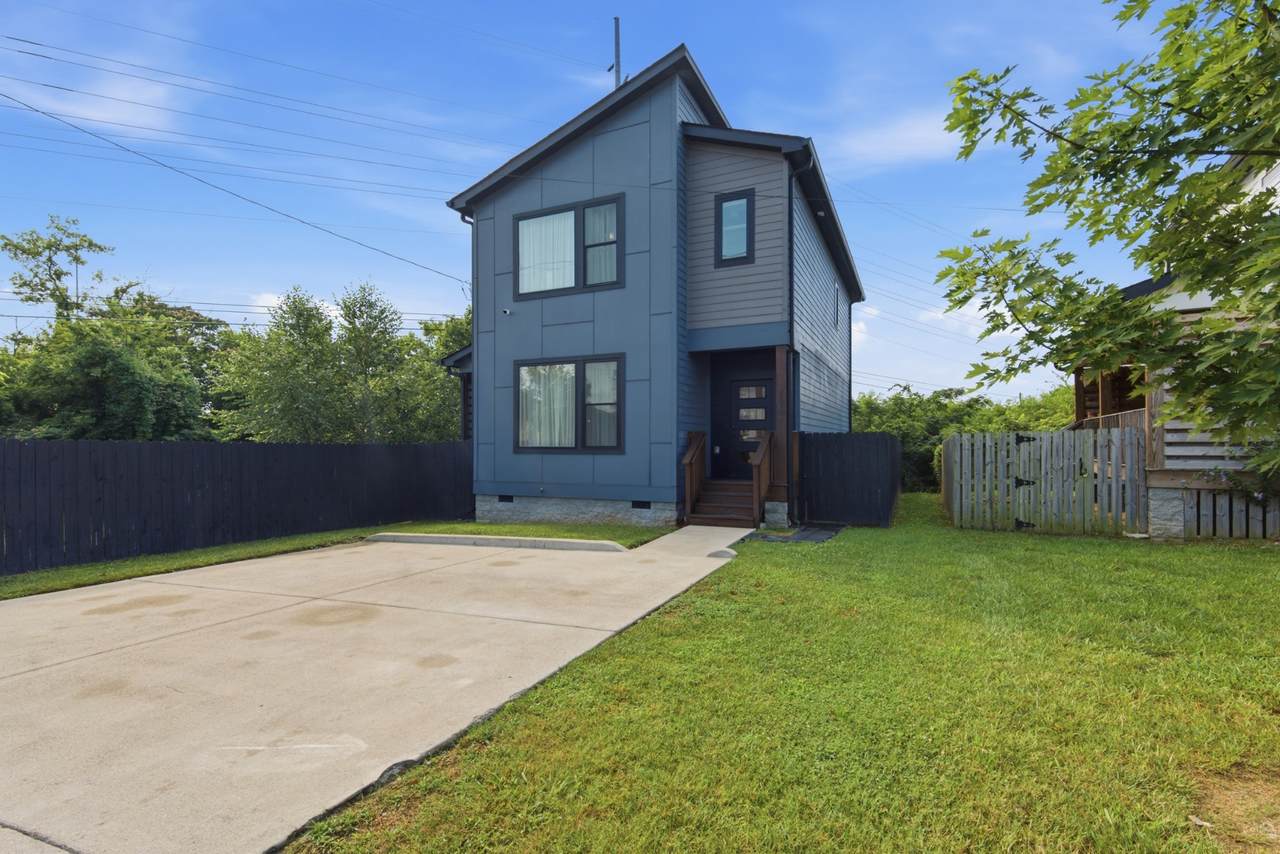 201 Eisenhower Dr - Photo 1
