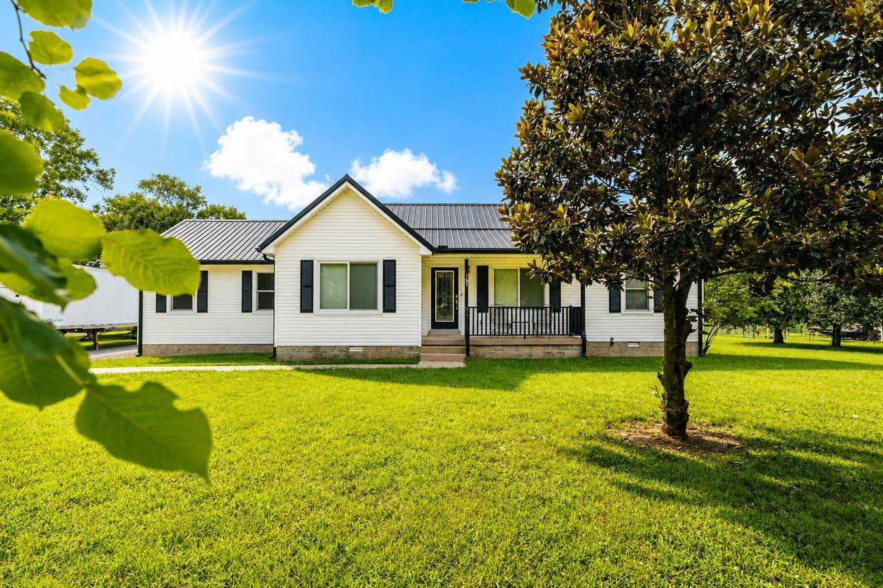 131 Avalon Dr - Photo 1