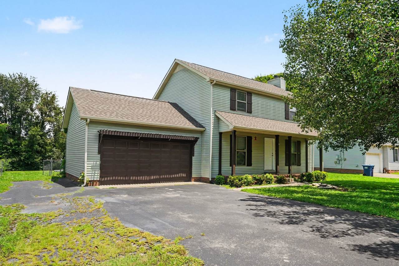 2414 Stones Throw Dr - Photo 1
