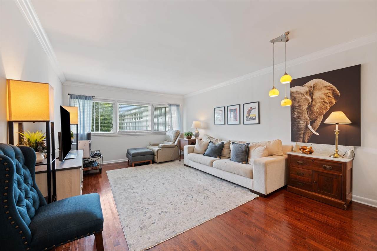 1900 Richard Jones Rd - Photo 1