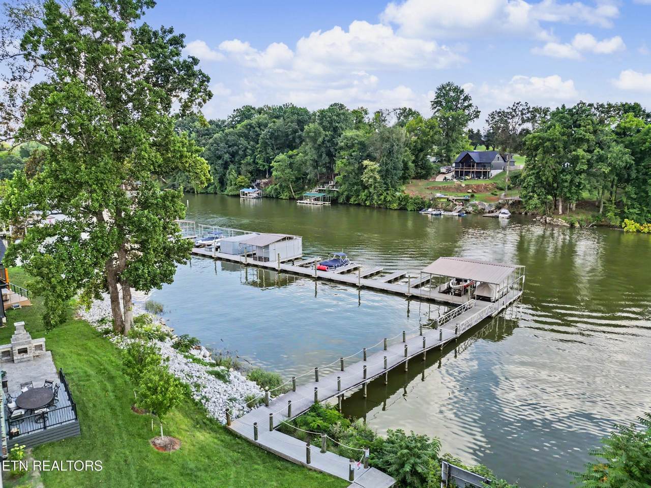 https://bt-photos.global.ssl.fastly.net/nashville/1280_boomver_1_RTC3280965-1.jpg
