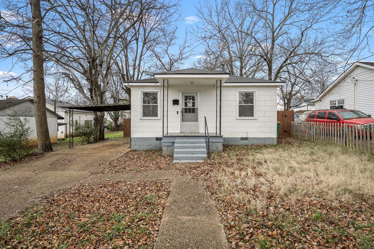 771 Center St - Photo 1