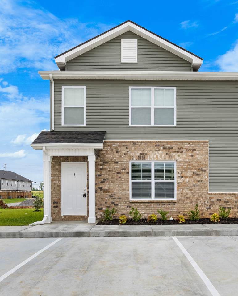 2201 Eldos Trace Cir - Photo 1