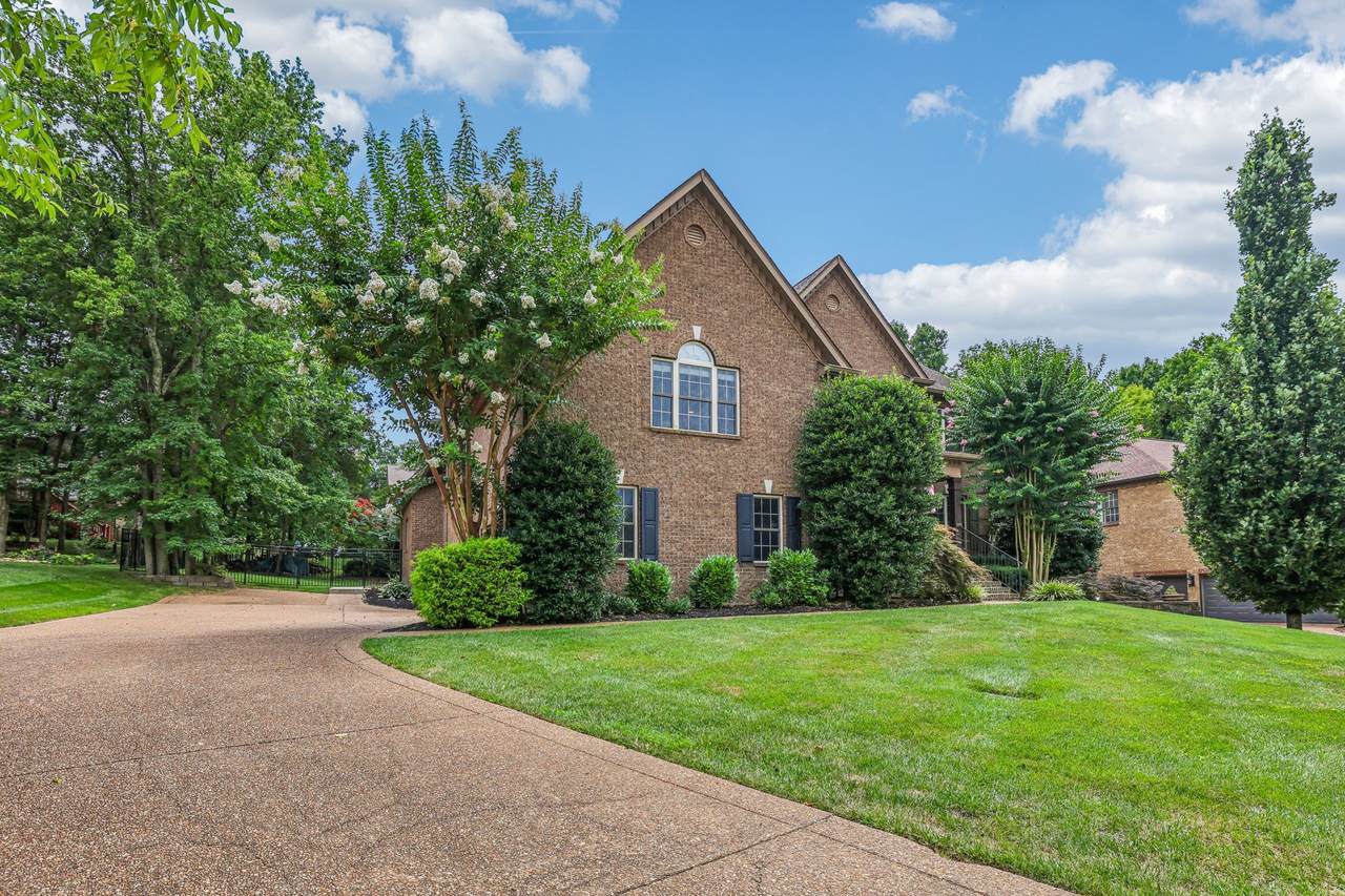 https://bt-photos.global.ssl.fastly.net/nashville/1280_boomver_1_RTC3281010-1.jpg