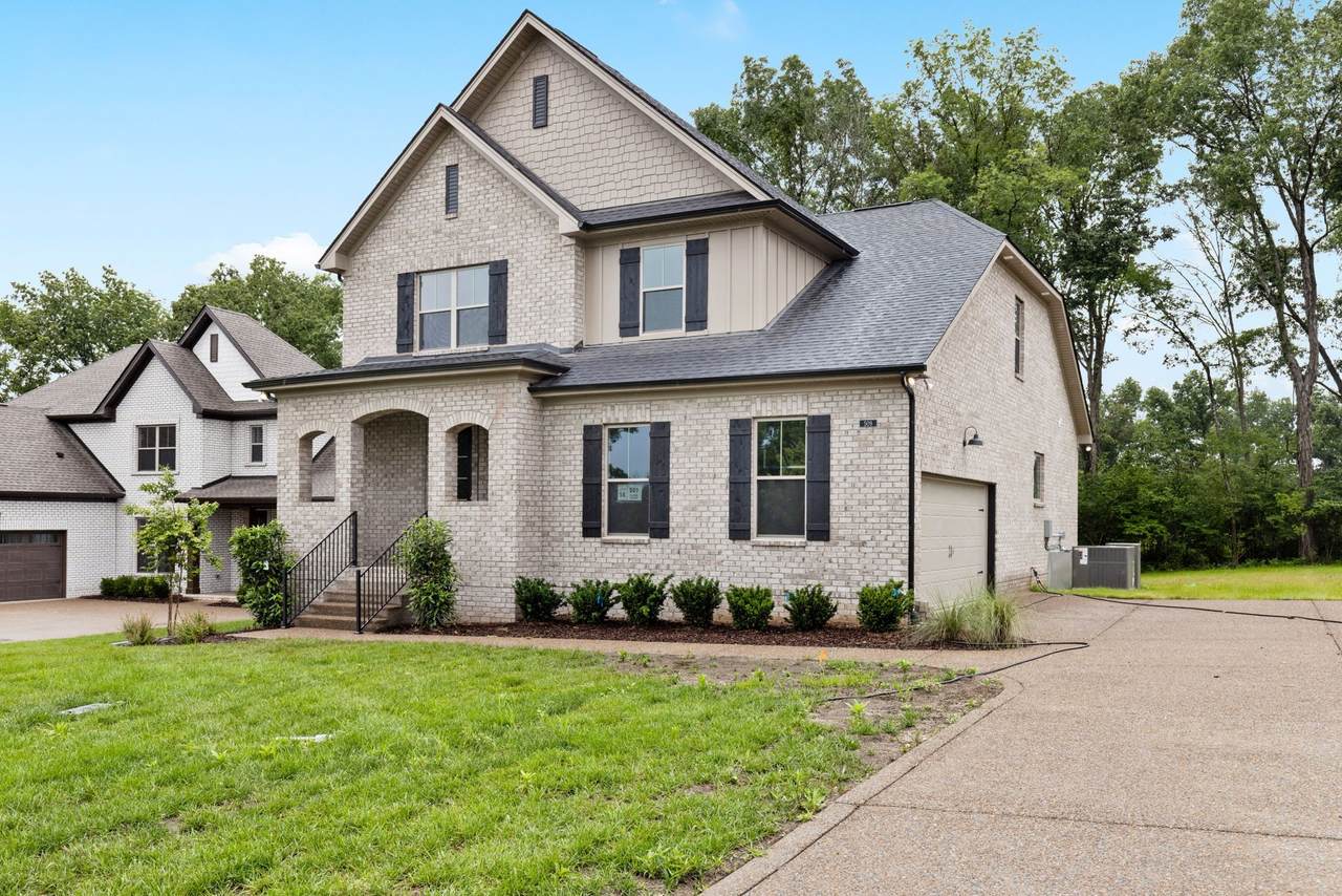 https://bt-photos.global.ssl.fastly.net/nashville/1280_boomver_1_RTC3281050-1.jpg