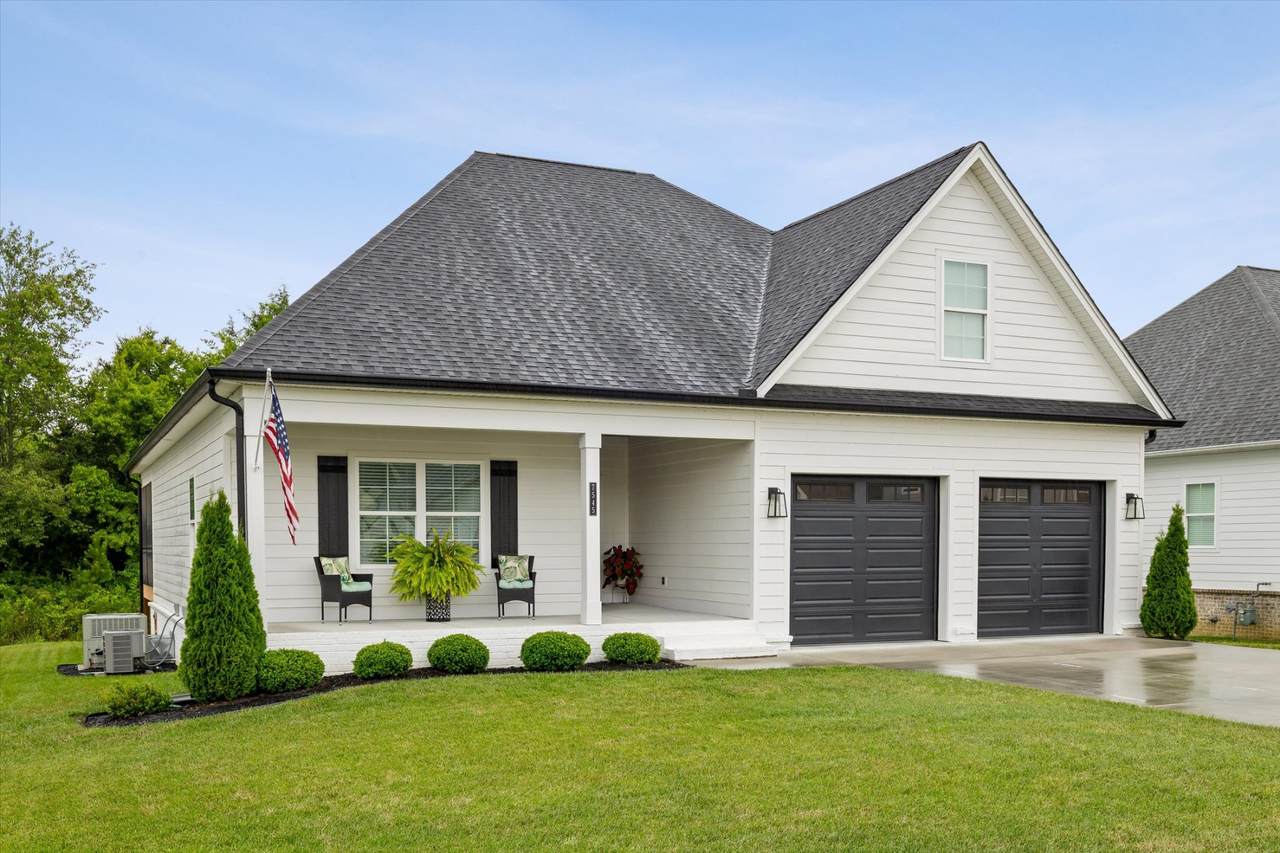 7545 Paxton Cir - Photo 1