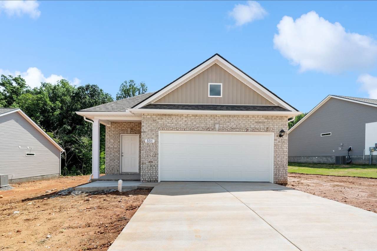 331 Claude Cir - Photo 1