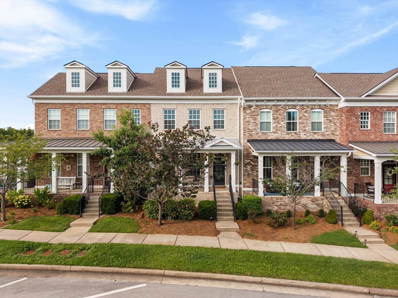 https://bt-photos.global.ssl.fastly.net/nashville/1280_boomver_1_RTC3281412-1.jpg