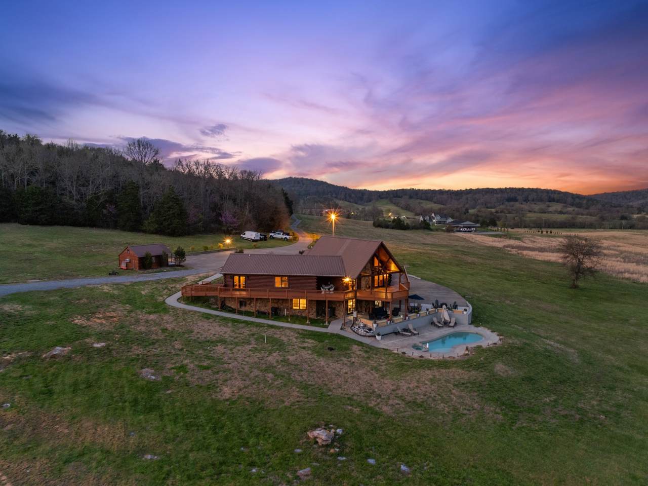 https://bt-photos.global.ssl.fastly.net/nashville/1280_boomver_1_RTC3282377-1.jpg