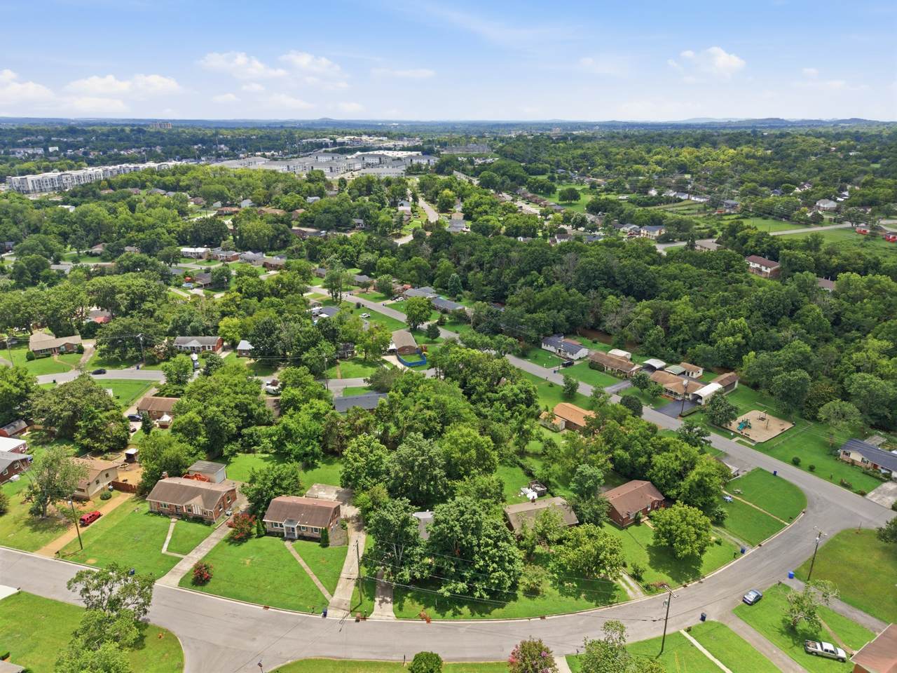 https://bt-photos.global.ssl.fastly.net/nashville/1280_boomver_1_RTC3282416-1.jpg