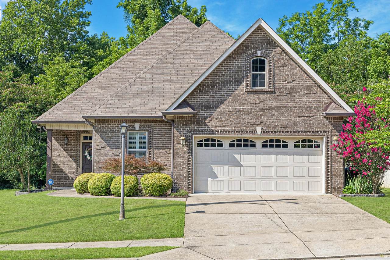 5150 Myra Dr - Photo 1