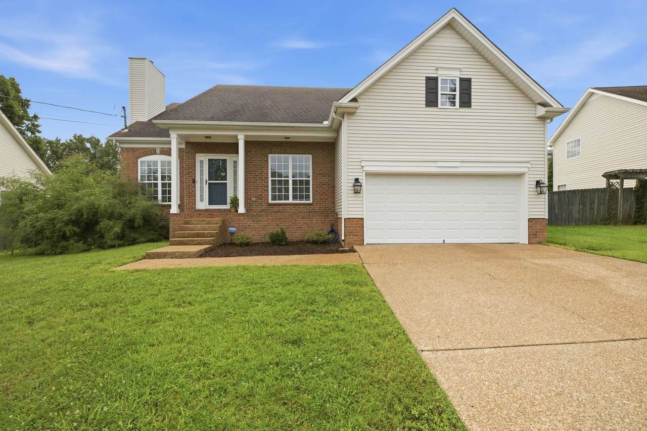 634 Belinda Pkwy - Photo 1