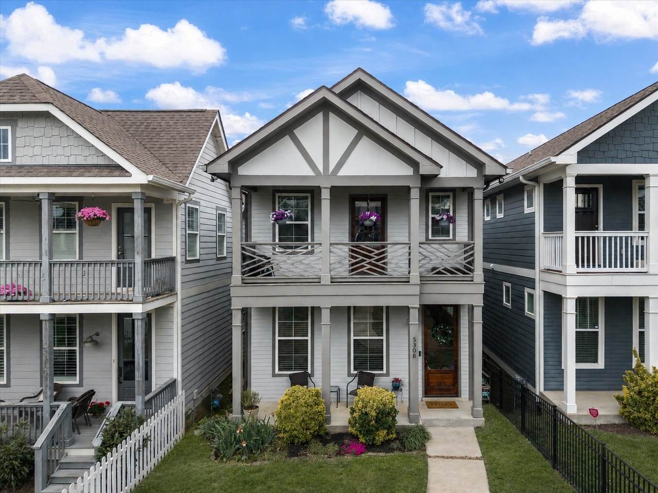 5308 Indiana Ave - Photo 1