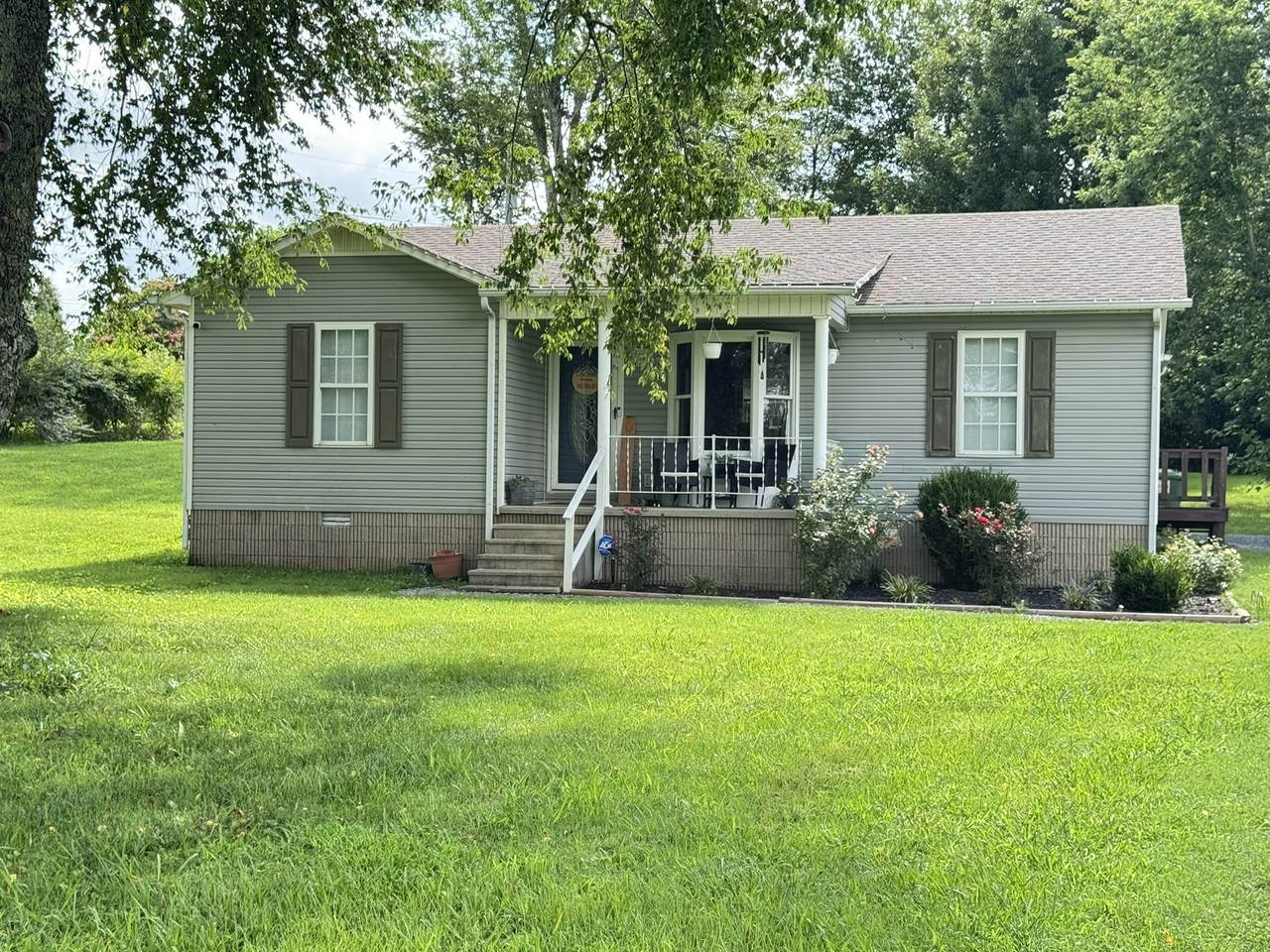 https://bt-photos.global.ssl.fastly.net/nashville/1280_boomver_1_RTC3282601-1.jpg