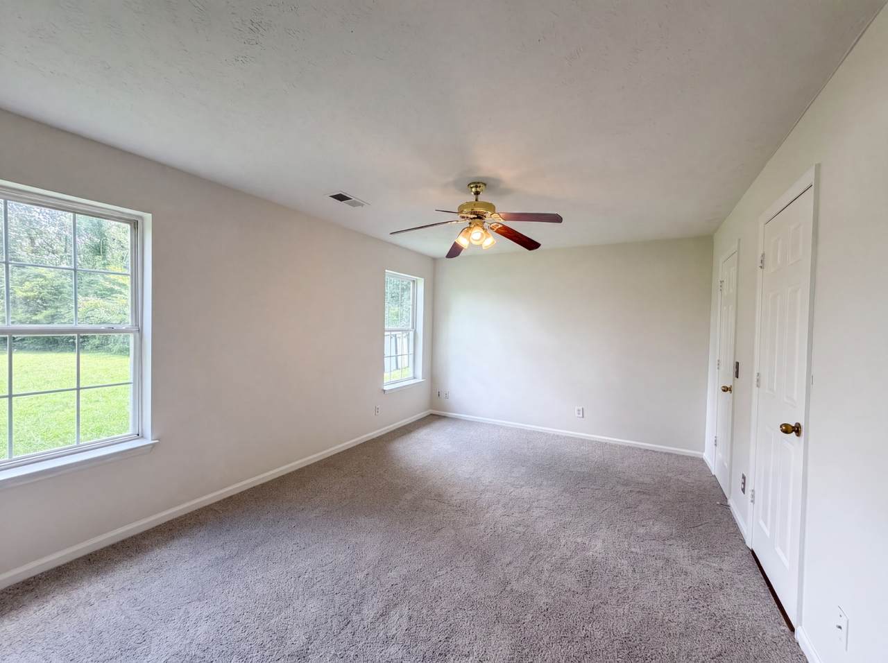 https://bt-photos.global.ssl.fastly.net/nashville/1280_boomver_1_RTC3283653-1.jpg