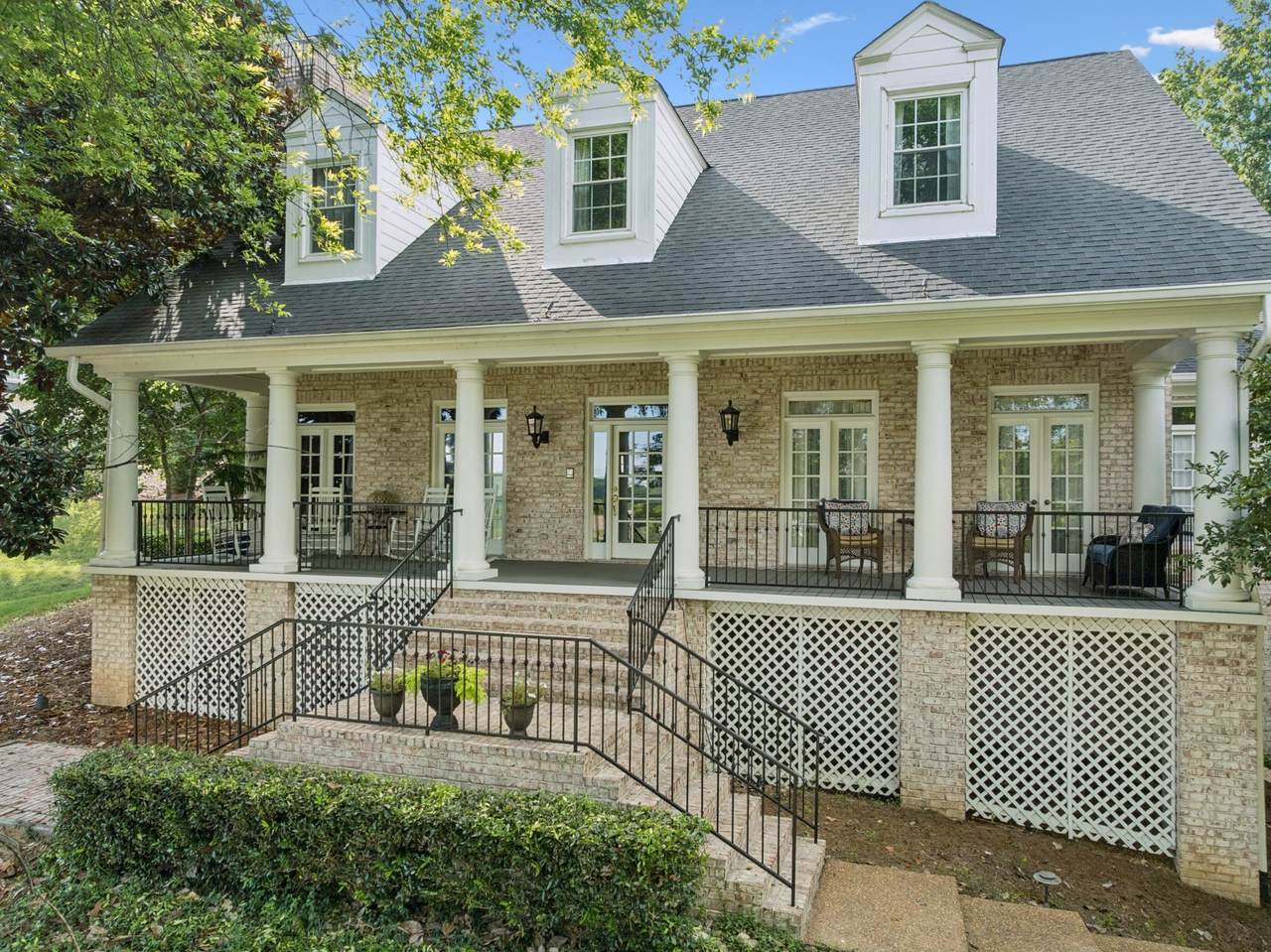 728 Legends Crest Dr - Photo 1