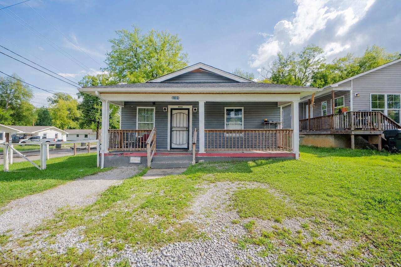2112 E 18th Street - Photo 1