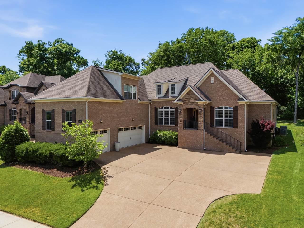 https://bt-photos.global.ssl.fastly.net/nashville/1280_boomver_1_RTC3283853-1.jpg
