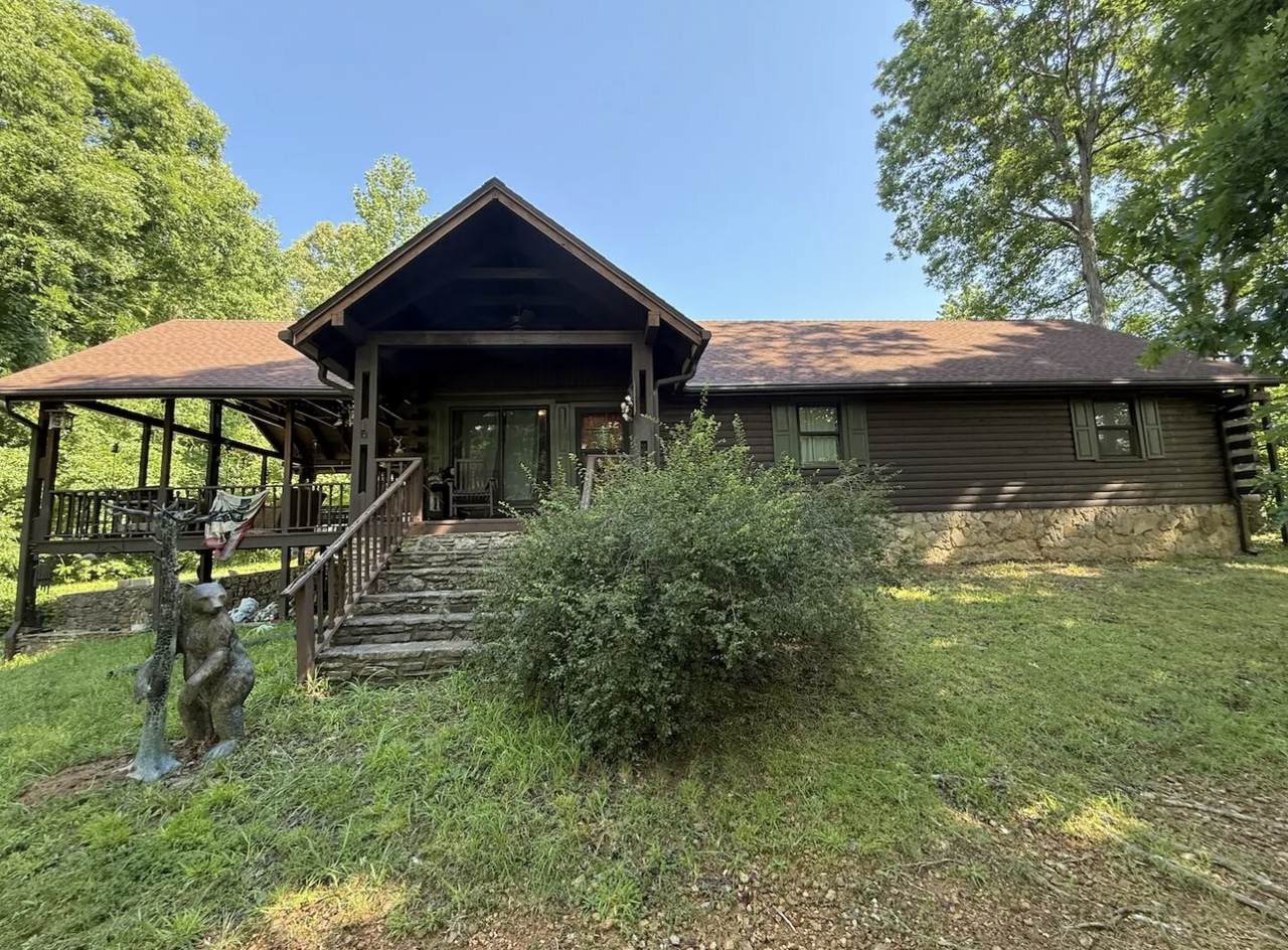 162 Tracy Rd - Photo 1