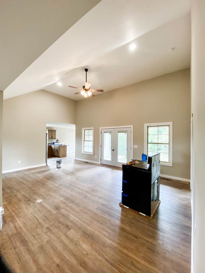 https://bt-photos.global.ssl.fastly.net/nashville/1280_boomver_1_RTC3285544-1.jpg