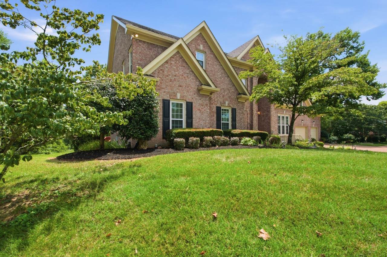 https://bt-photos.global.ssl.fastly.net/nashville/1280_boomver_1_RTC3285644-1.jpg