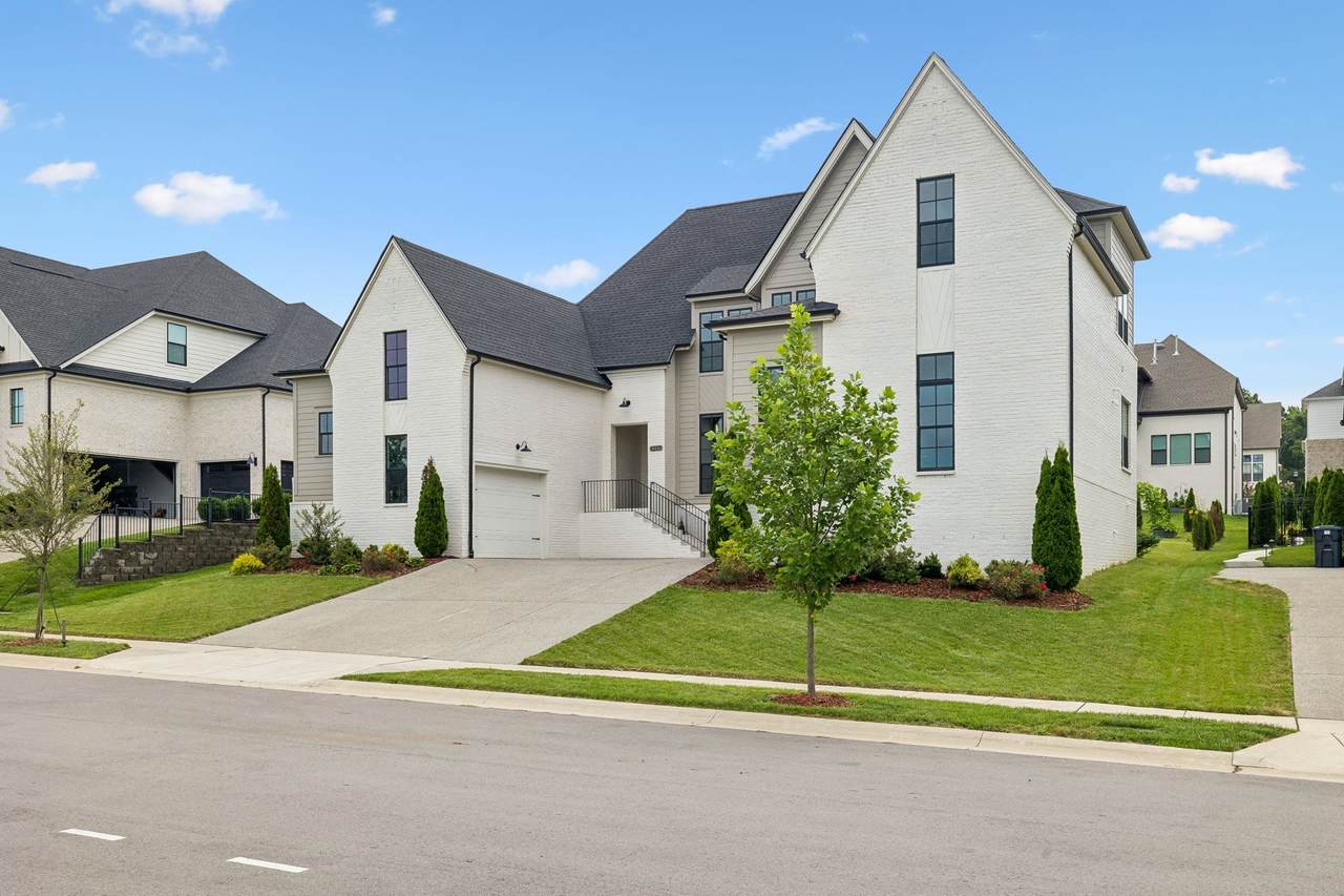 https://bt-photos.global.ssl.fastly.net/nashville/1280_boomver_1_RTC3285656-1.jpg