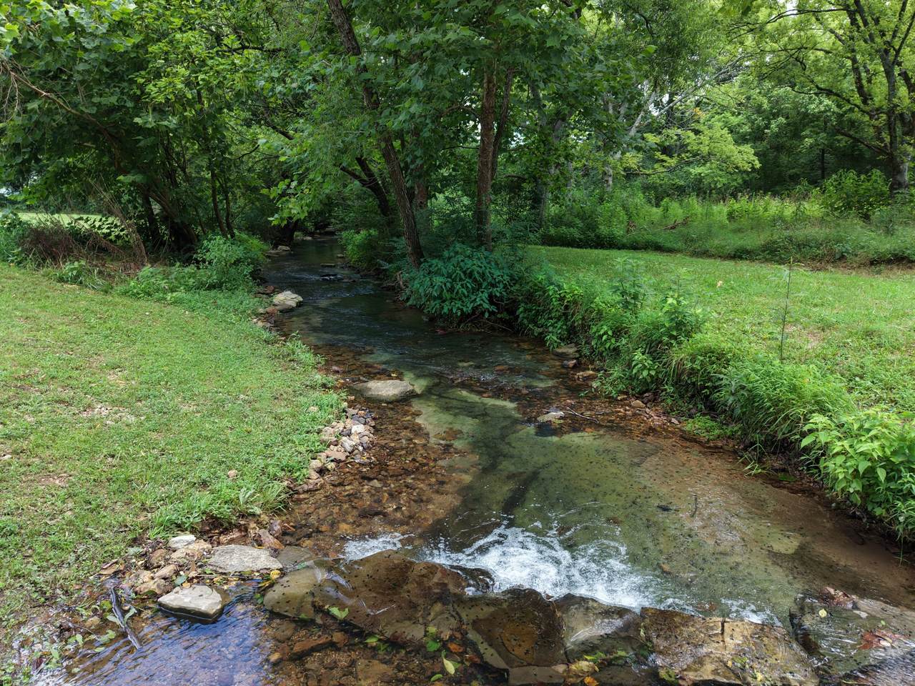 https://bt-photos.global.ssl.fastly.net/nashville/1280_boomver_1_RTC3285733-1.jpg