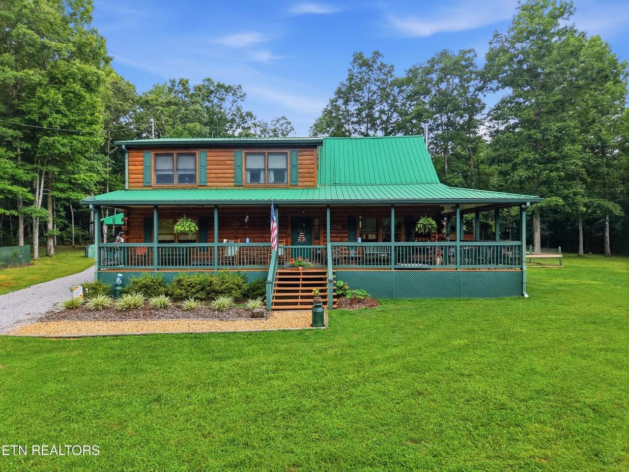246 Cross Drive - Photo 1