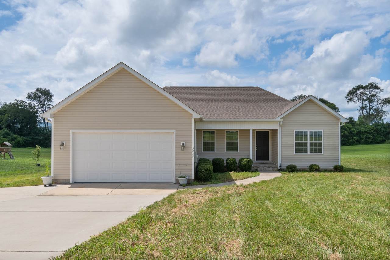 3232 Owl Hollow Rd - Photo 1