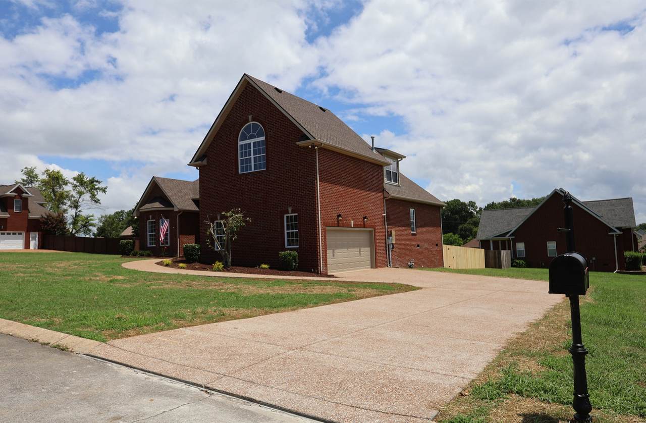 https://bt-photos.global.ssl.fastly.net/nashville/1280_boomver_1_RTC3285839-1.jpg
