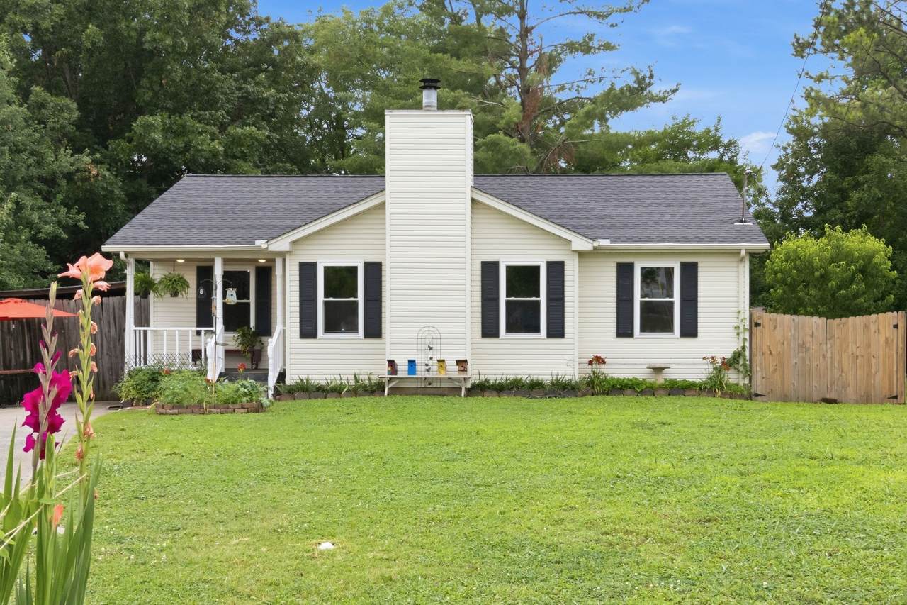 609 Eagle Ct - Photo 1
