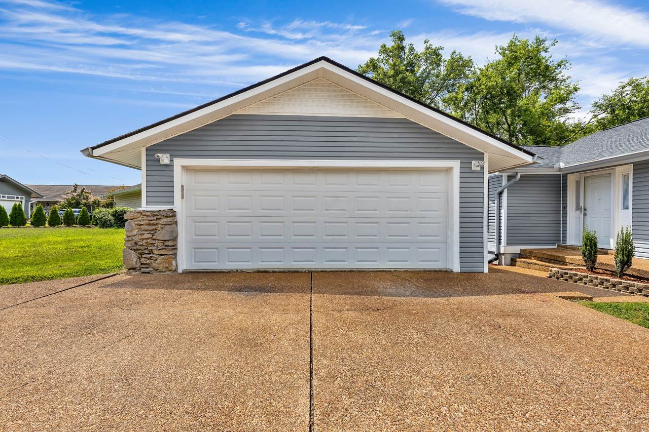 https://bt-photos.global.ssl.fastly.net/nashville/1280_boomver_1_RTC3285941-1.jpg