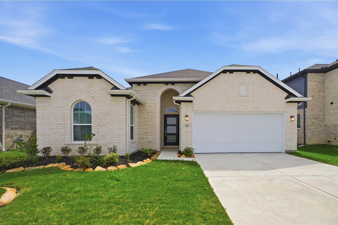 7334 Buckhorn Court - Photo 1
