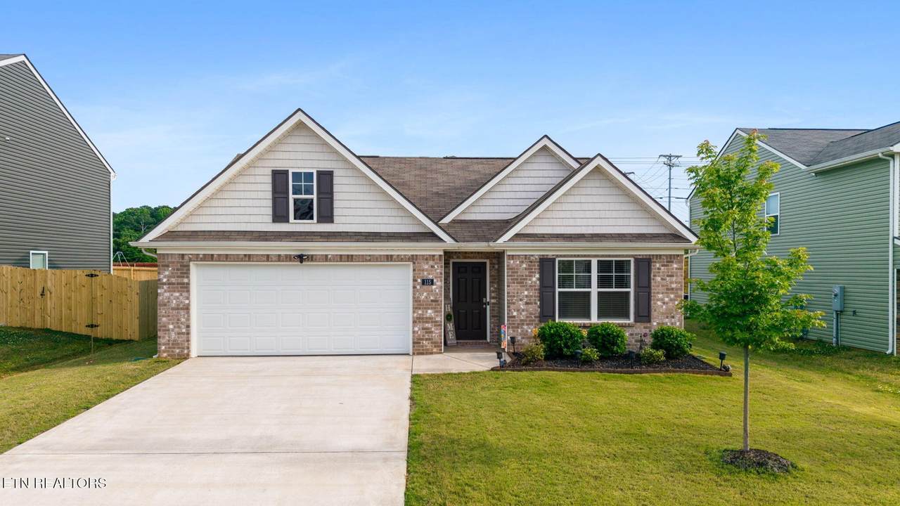 115 Lindsell Rd - Photo 1