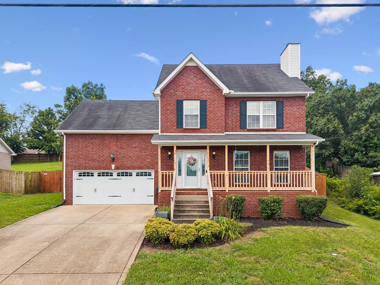 107 Camden Ct - Photo 1