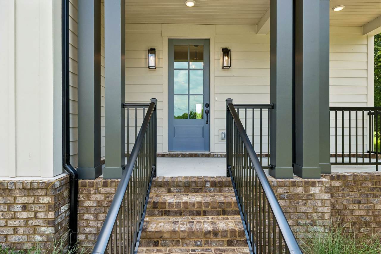 https://bt-photos.global.ssl.fastly.net/nashville/1280_boomver_1_RTC3286145-1.jpg
