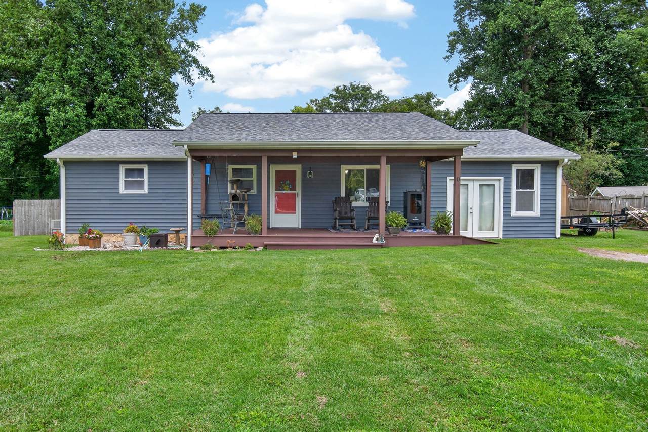 3690 Shady Oak Cir - Photo 1