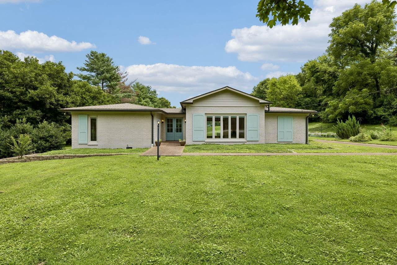 702 Wilson Pike - Photo 1