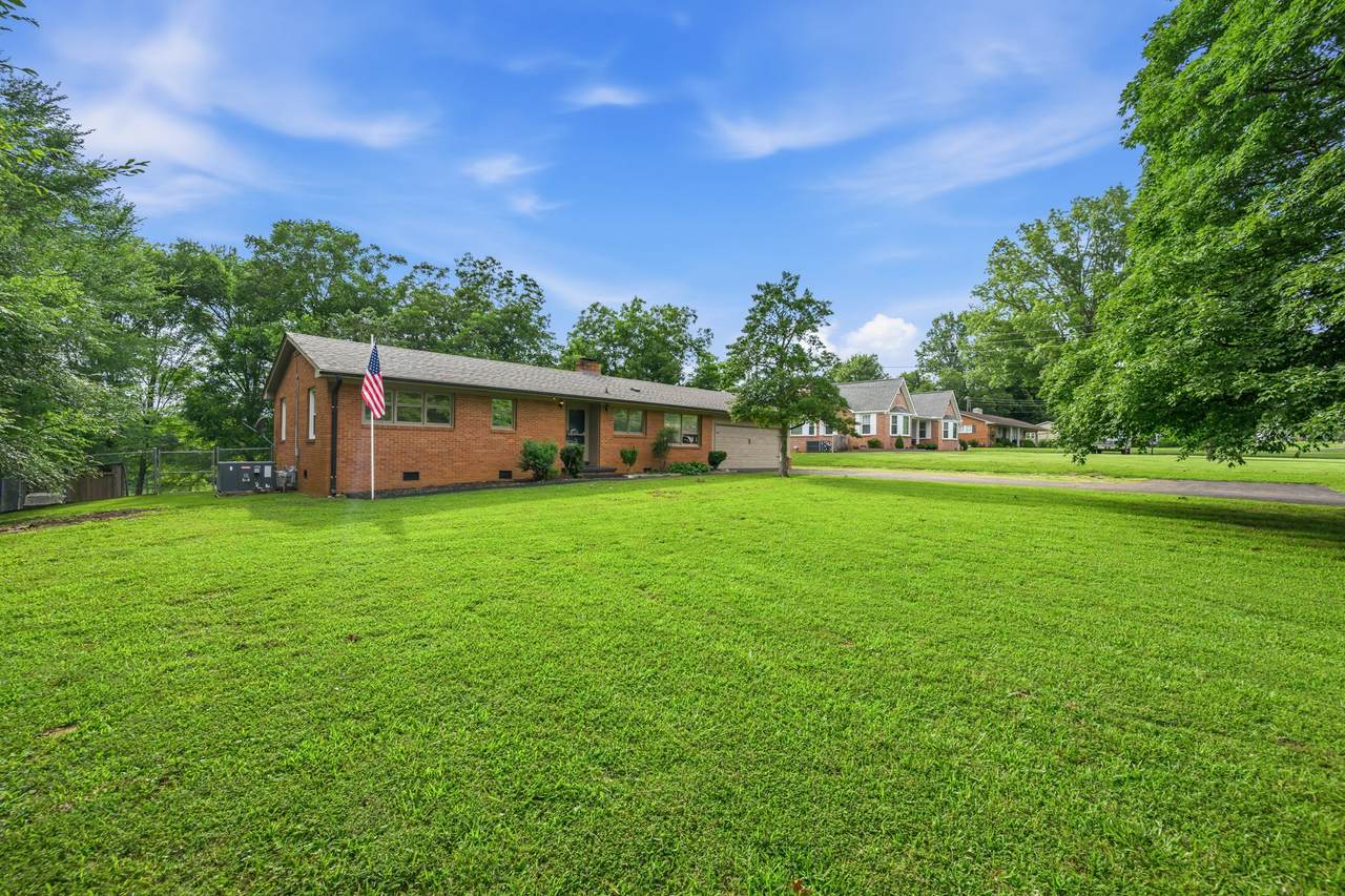 https://bt-photos.global.ssl.fastly.net/nashville/1280_boomver_1_RTC3287565-1.jpg