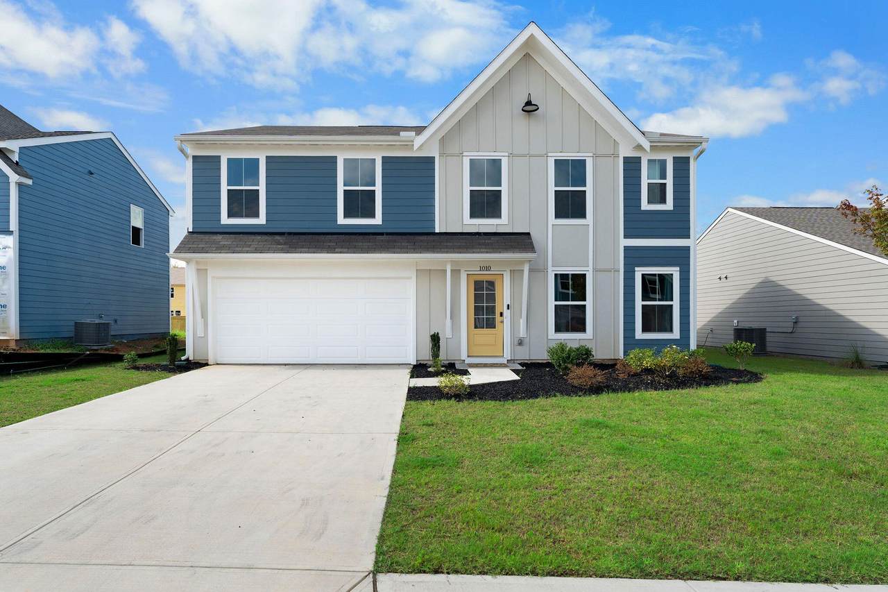 1010 Blossom Lane - Photo 1