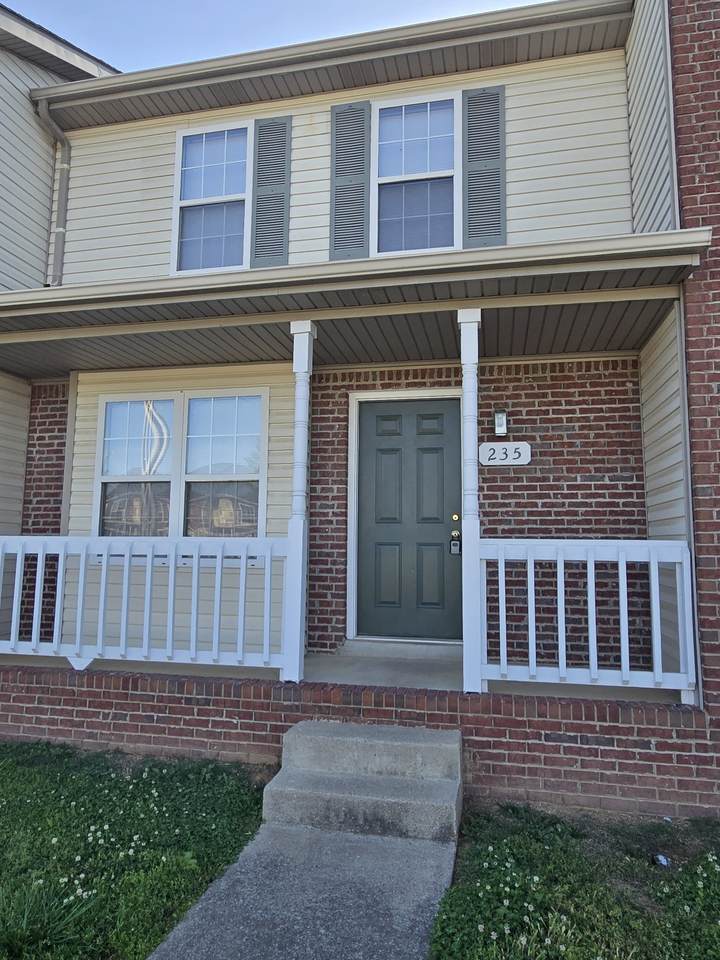 235 Tree Line Dr - Photo 1